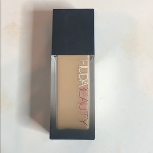 huda beauty #fauxfilter foundation